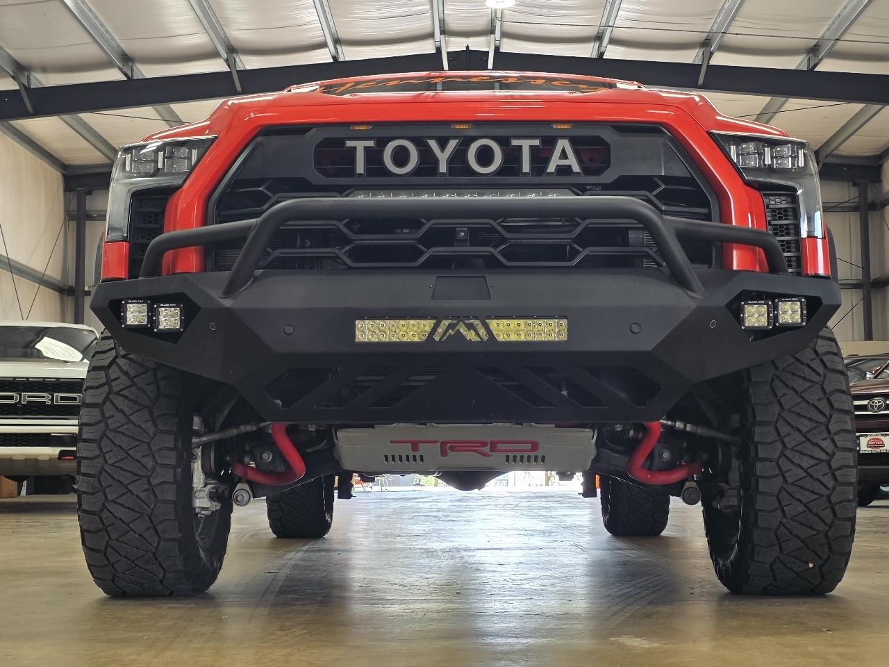 Toyota Tundra 4WD  2023