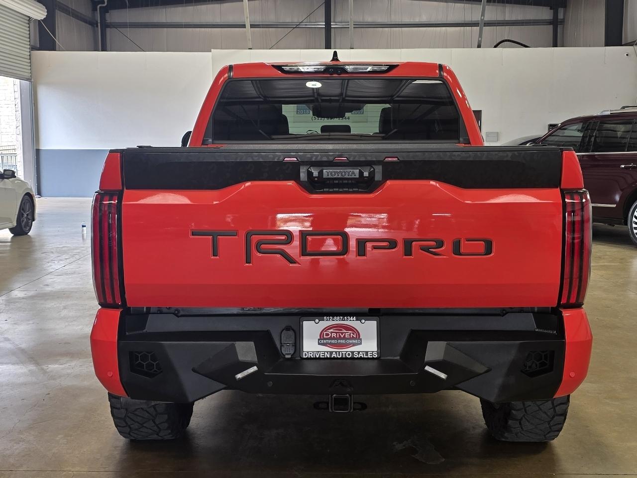 Toyota Tundra 4WD  2023