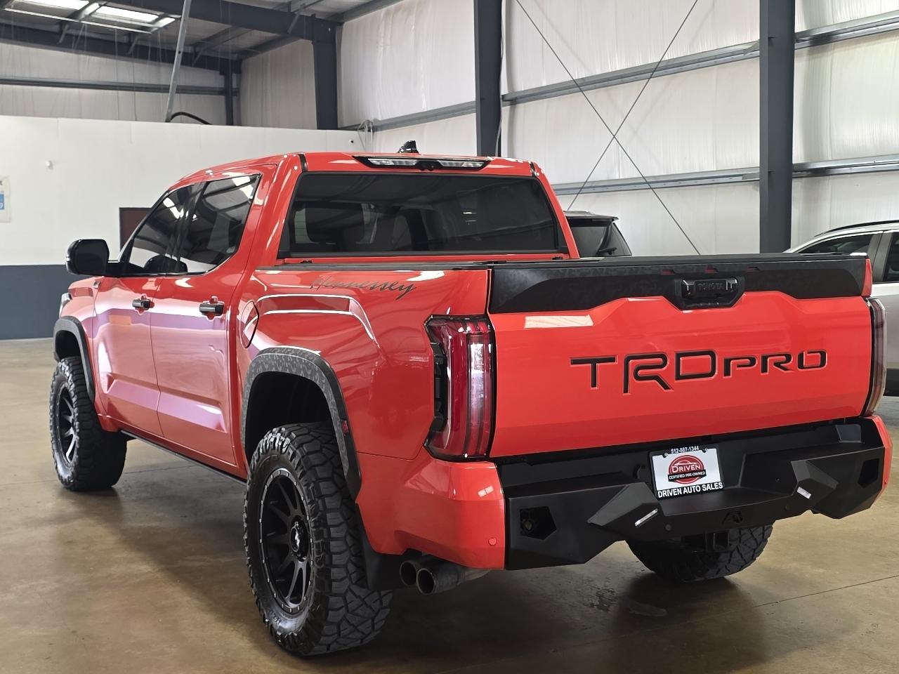 Toyota Tundra 4WD  2023