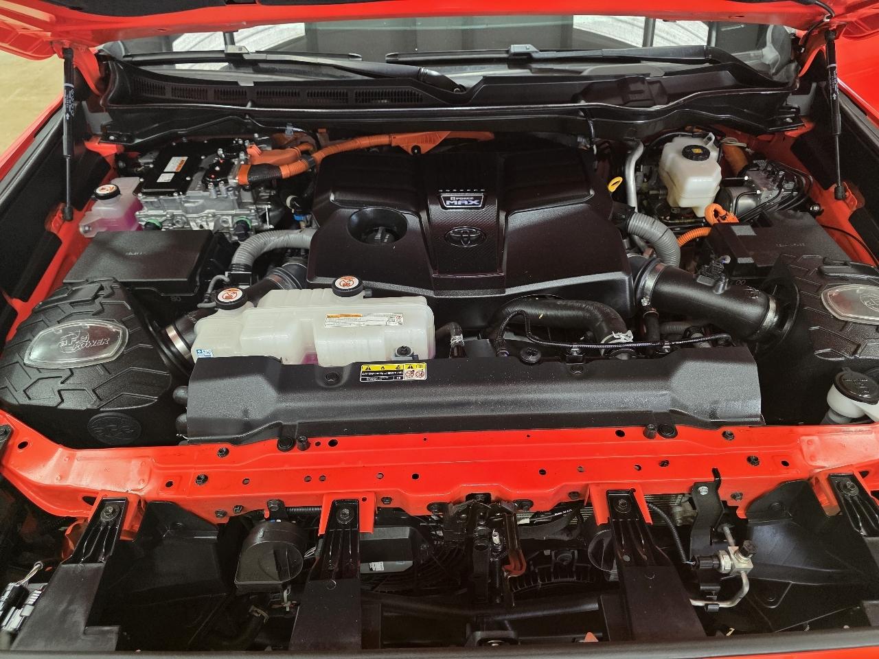 Toyota Tundra 4WD  2023