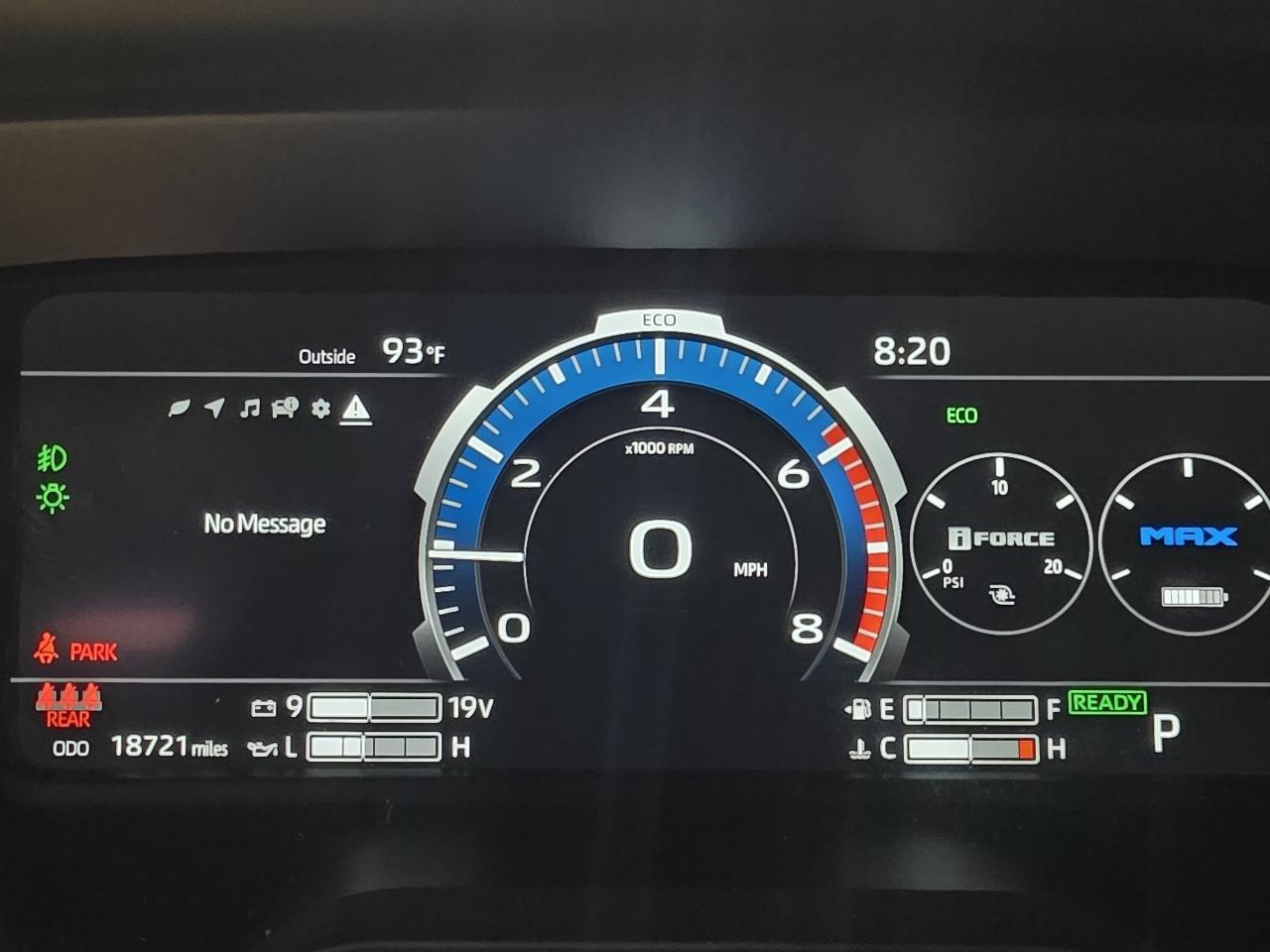 Toyota Tundra 4WD  2023