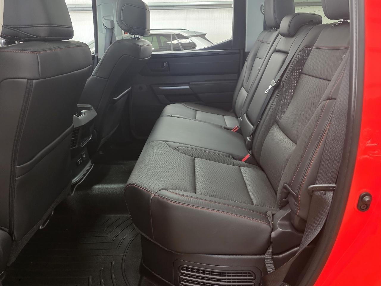Toyota Tundra 4WD  2023