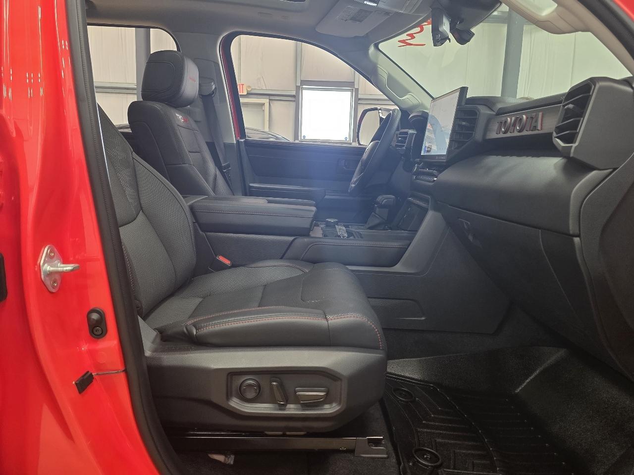 Toyota Tundra 4WD  2023