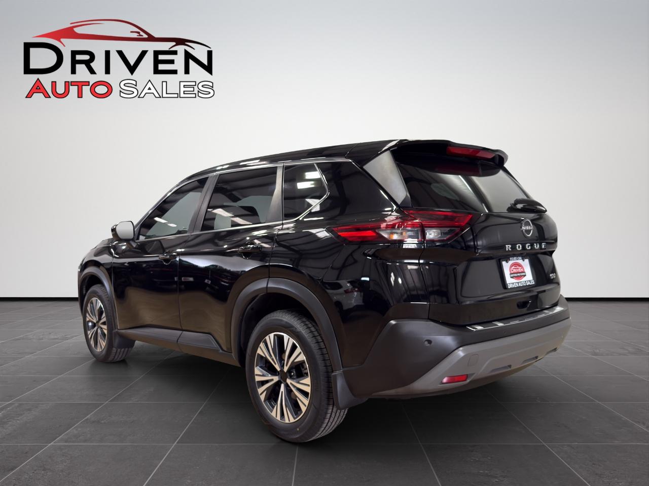 Nissan Rogue FWD SV 2022