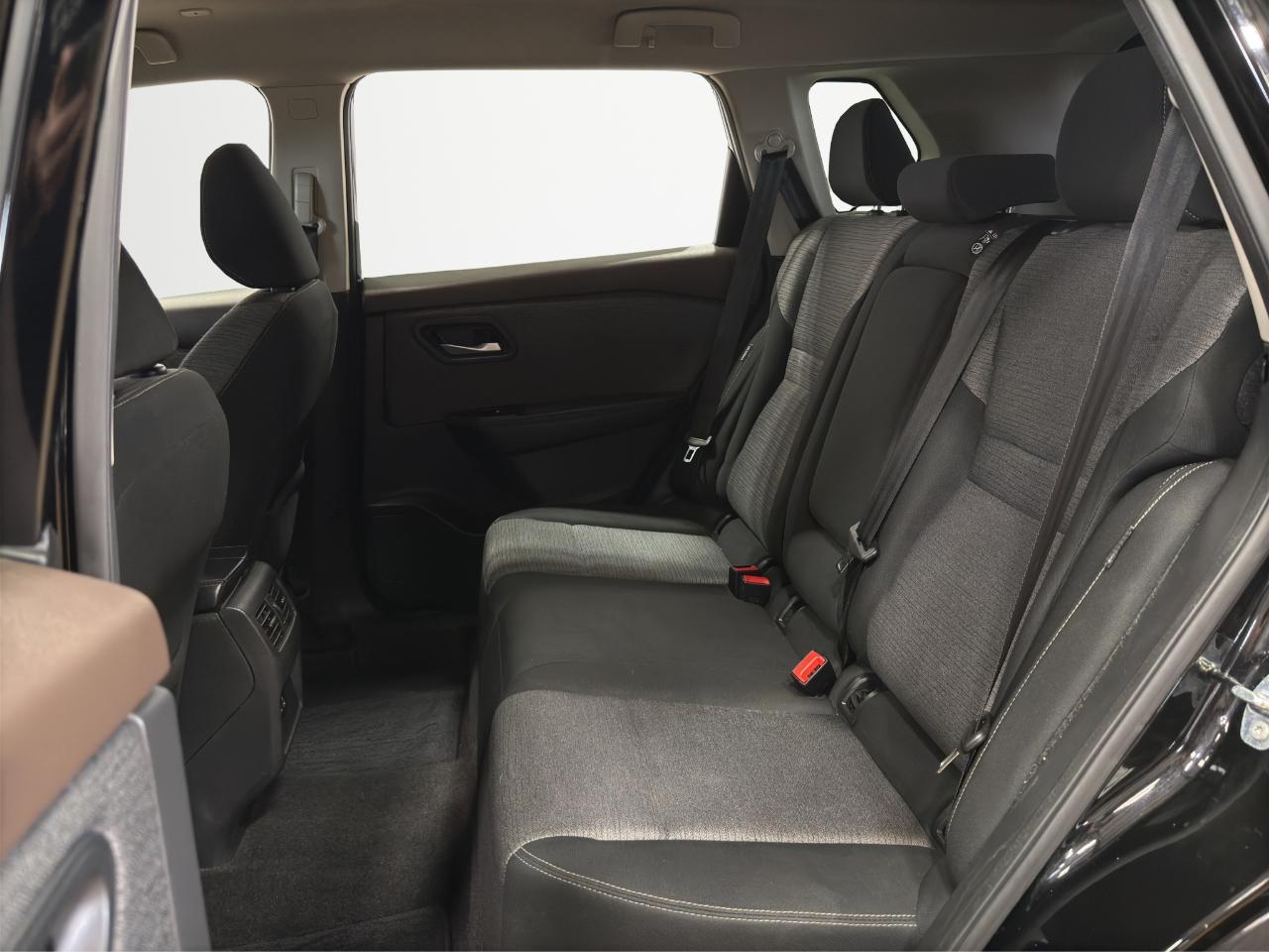 Nissan Rogue FWD SV 2022
