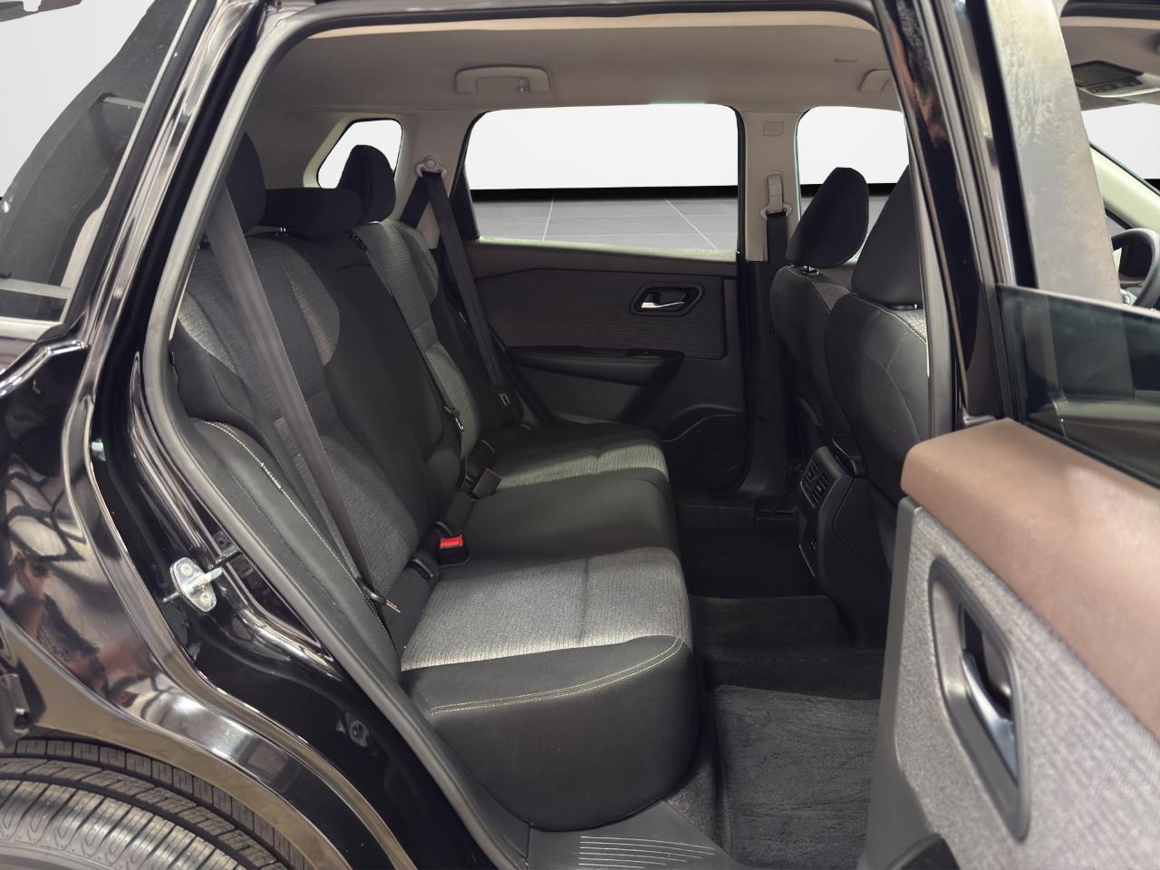 Nissan Rogue FWD SV 2022