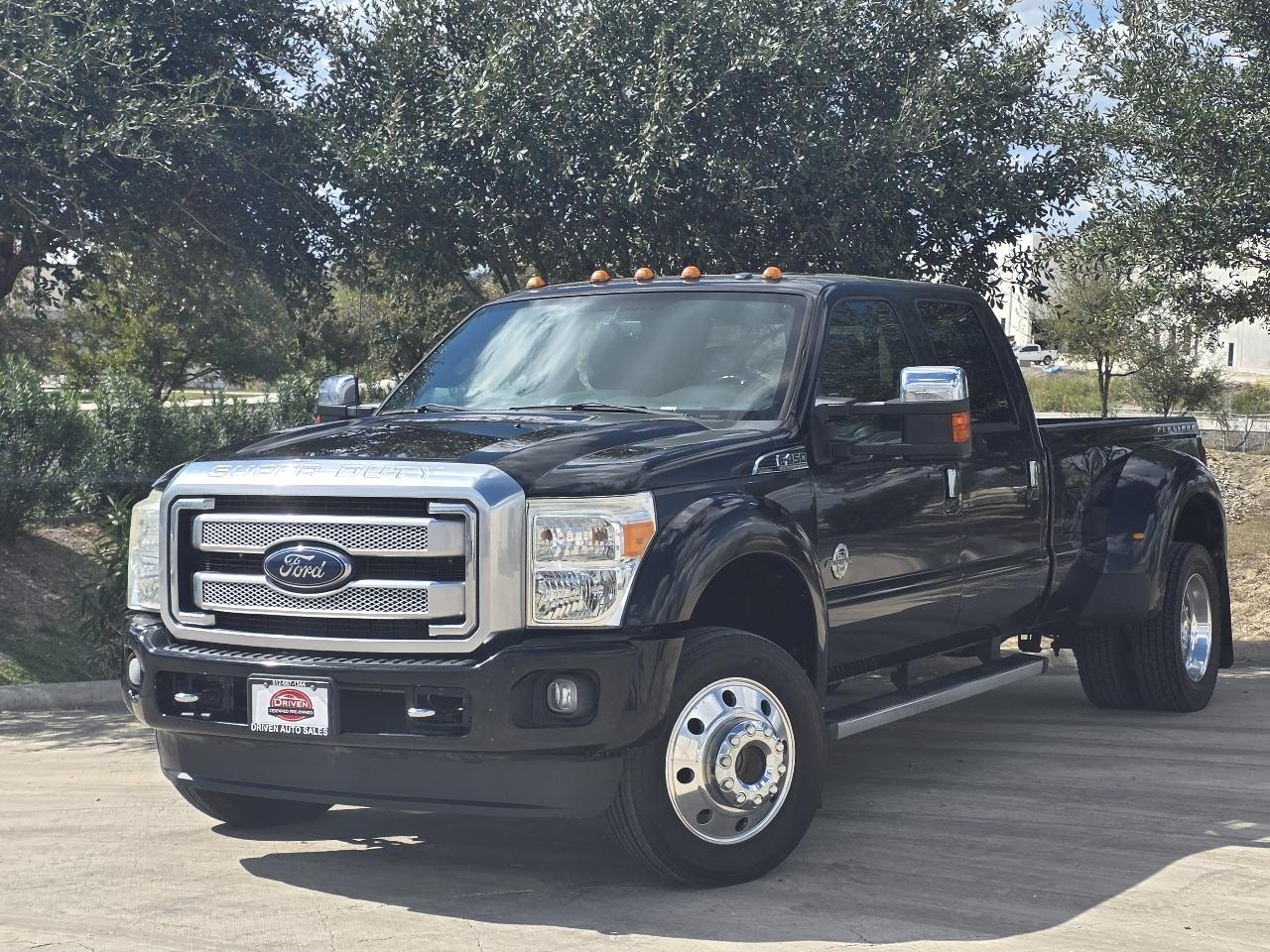 Ford Super Duty F-450 DRW 4WD Crew Cab 172" Platinum 2016