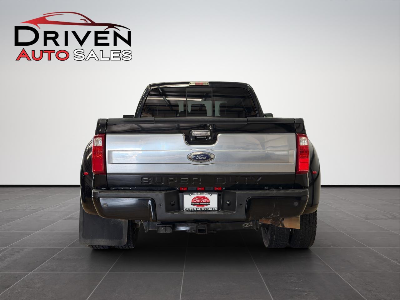 Ford Super Duty F-450 DRW 4WD Crew Cab 172" Platinum 2016