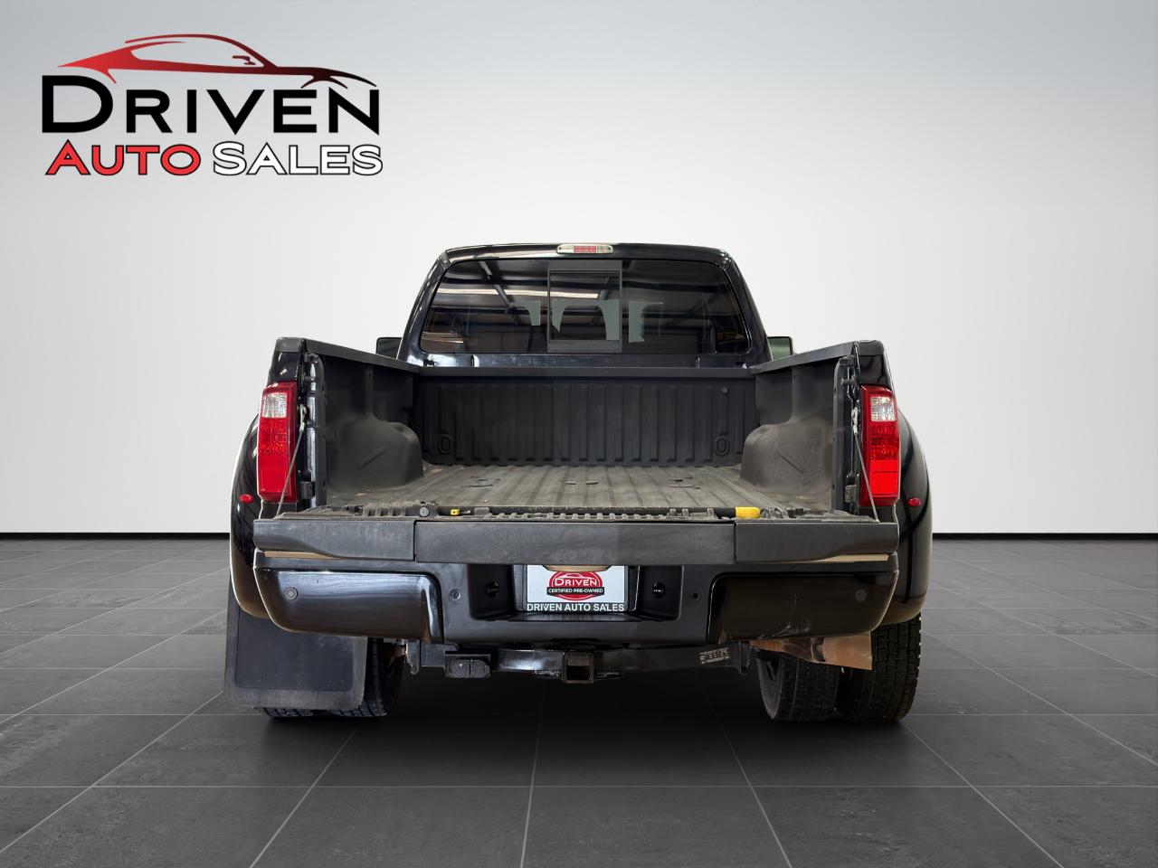 Ford Super Duty F-450 DRW 4WD Crew Cab 172" Platinum 2016