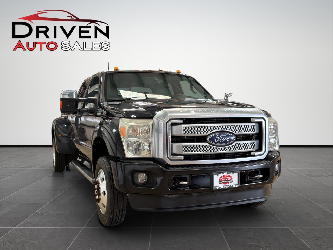 Ford Super Duty F-450 DRW 4WD Crew Cab 172" Platinum 2016