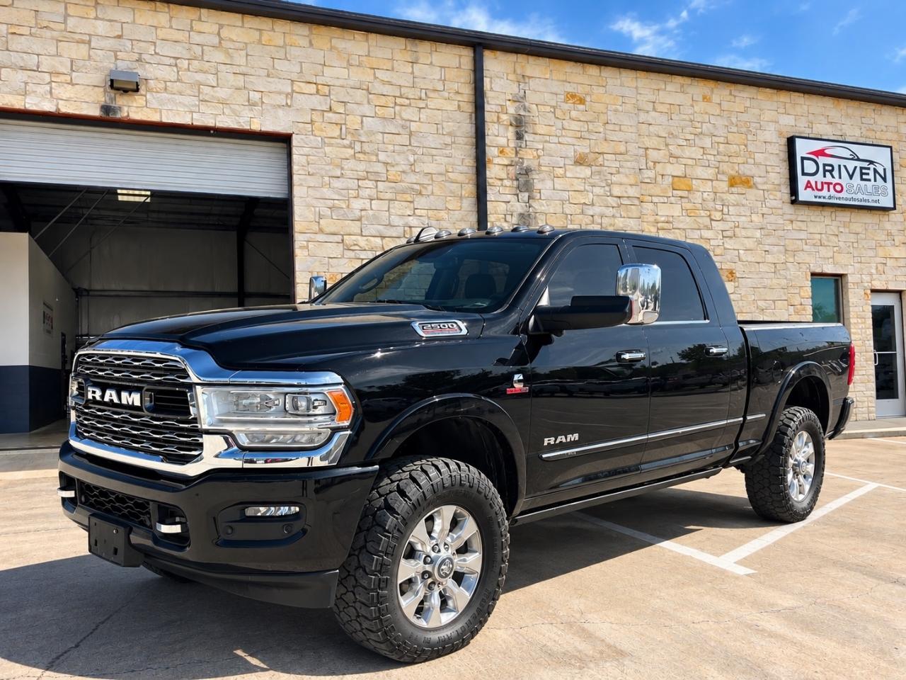 RAM 2500 Limited 4x4 Mega Cab 6'4" Box 2021