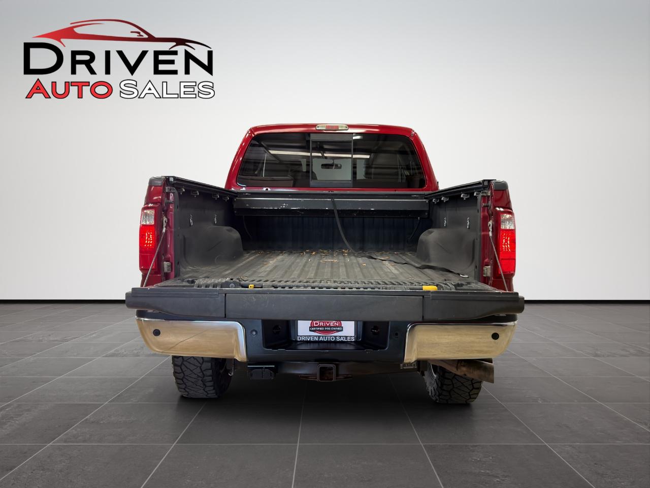 Ford Super Duty F-250 SRW Lariat 4WD Crew Cab 6.75' Box 2016