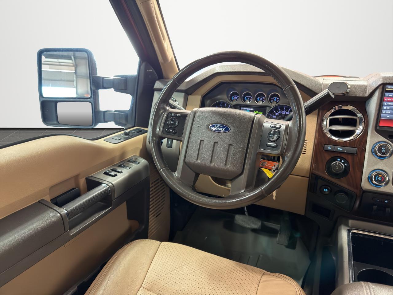 Ford Super Duty F-250 SRW Lariat 4WD Crew Cab 6.75' Box 2016
