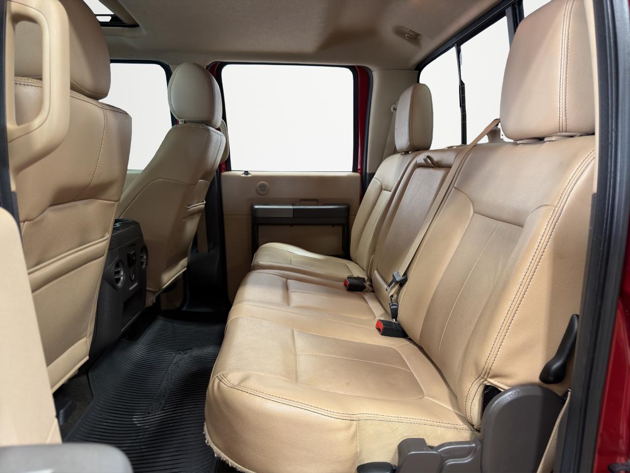 Ford Super Duty F-250 SRW Lariat 4WD Crew Cab 6.75' Box 2016