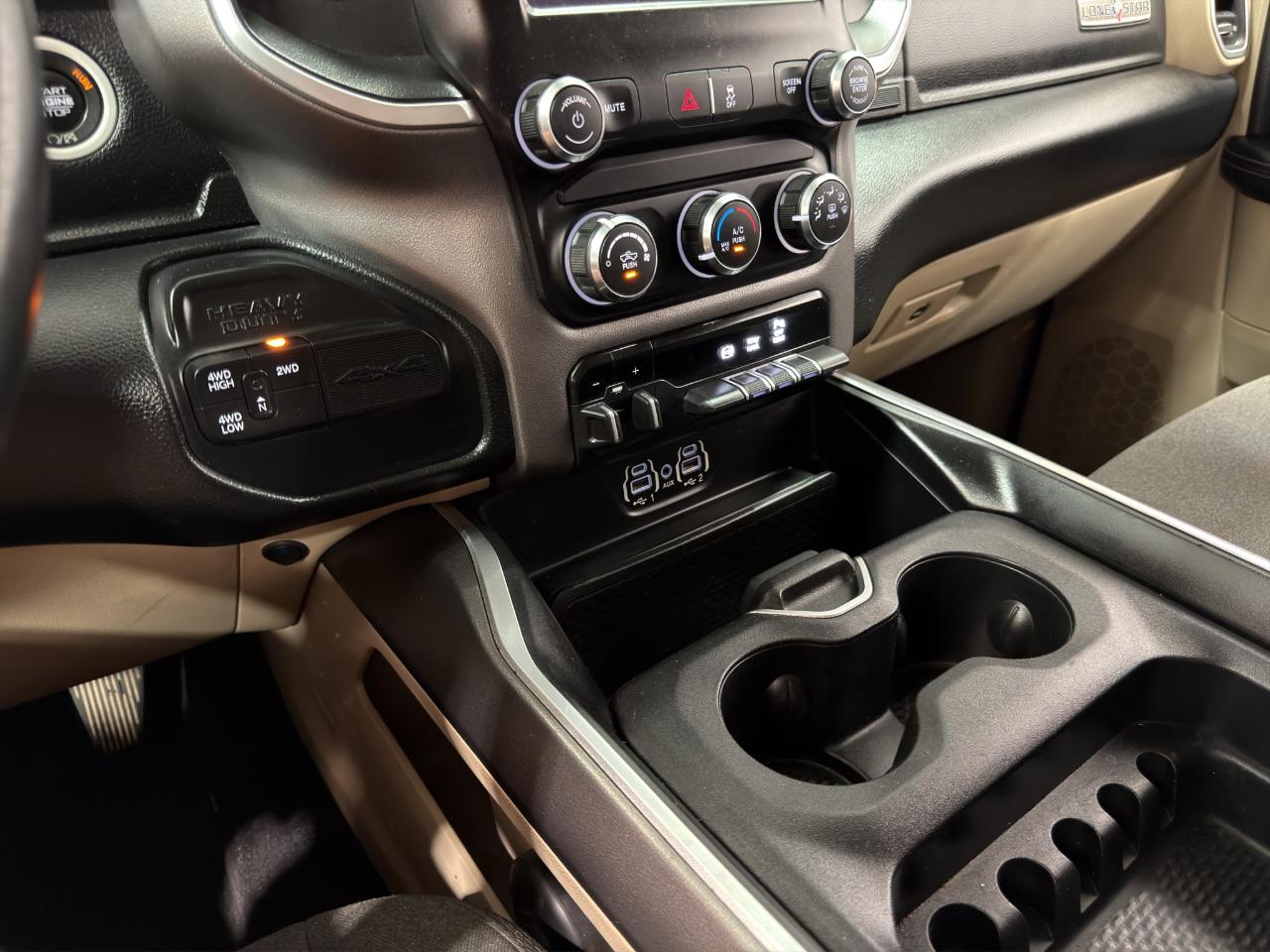 RAM 3500 Lone Star 4x4 Crew Cab 8' Box 2019