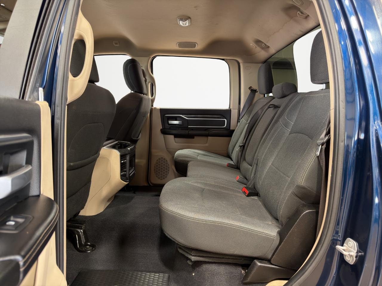 RAM 3500 Lone Star 4x4 Crew Cab 8' Box 2019