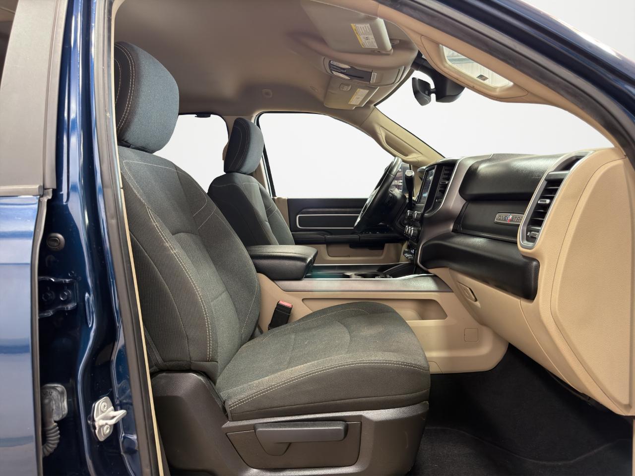 RAM 3500 Lone Star 4x4 Crew Cab 8' Box 2019