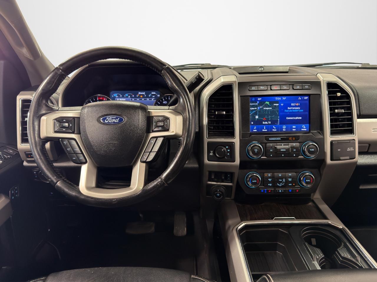 Ford Super Duty F-350 SRW Lariat 4WD Crew Cab 8' Box 2021