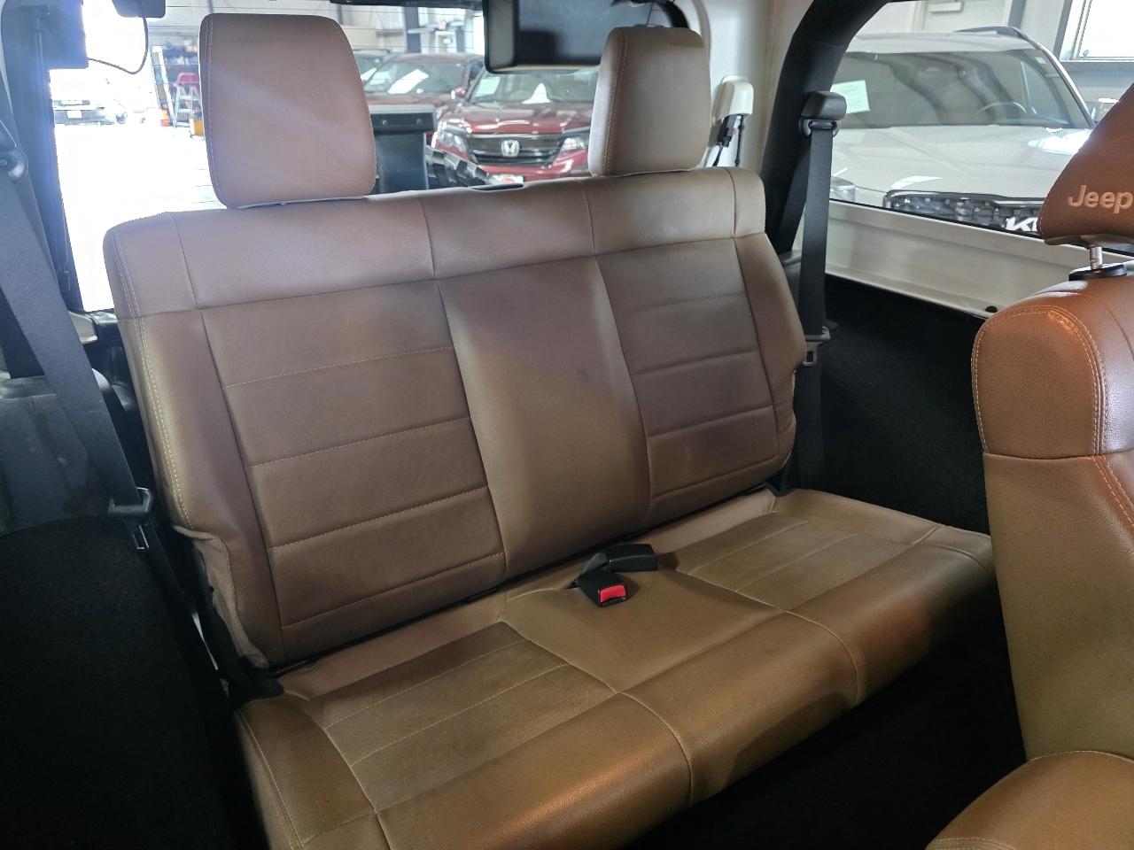 Jeep Wrangler 4WD 2dr Sport 2011