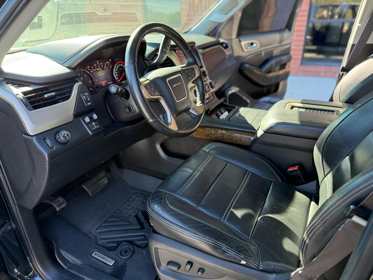 GMC Yukon Denali 2WD 2015