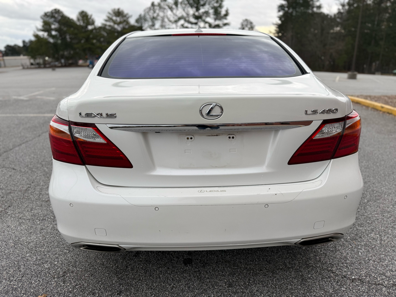 Lexus LS 460 Luxury Sedan 2011