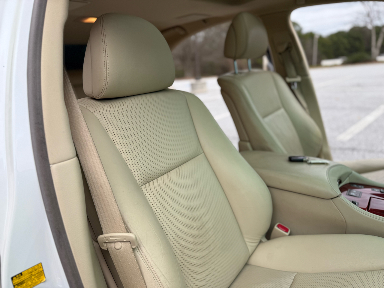 Lexus LS 460 Luxury Sedan 2011