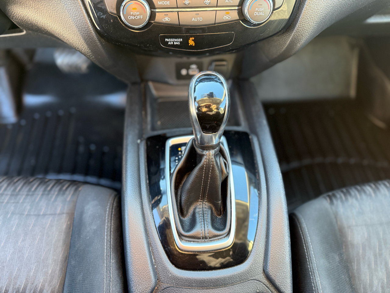 Nissan Rogue SV 2WD 2019