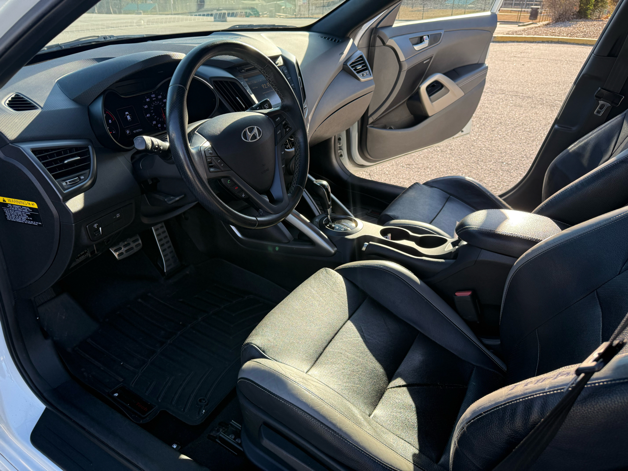 Hyundai Veloster Turbo 6MT 2016