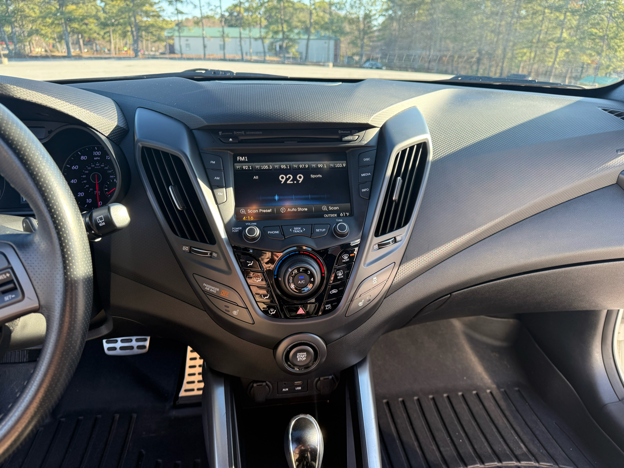 Hyundai Veloster Turbo 6MT 2016