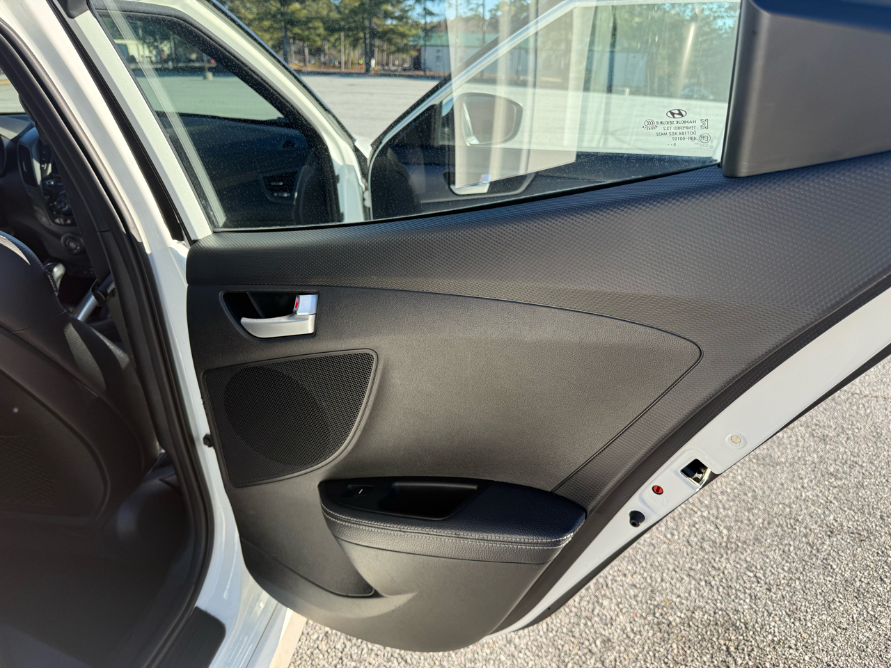 Hyundai Veloster Turbo 6MT 2016