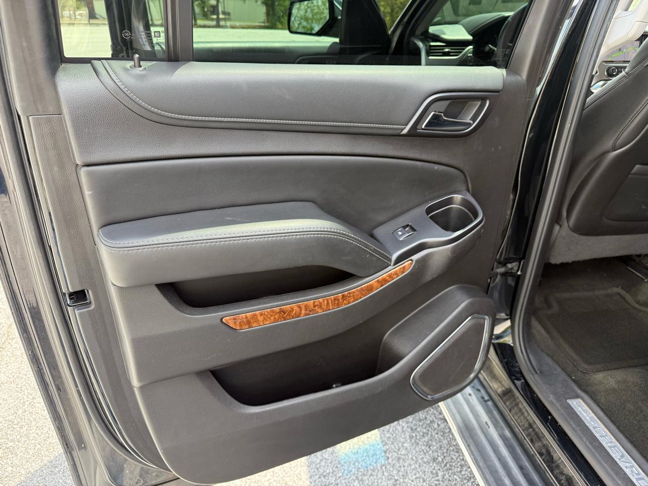 Chevrolet Suburban LTZ 2WD 2016