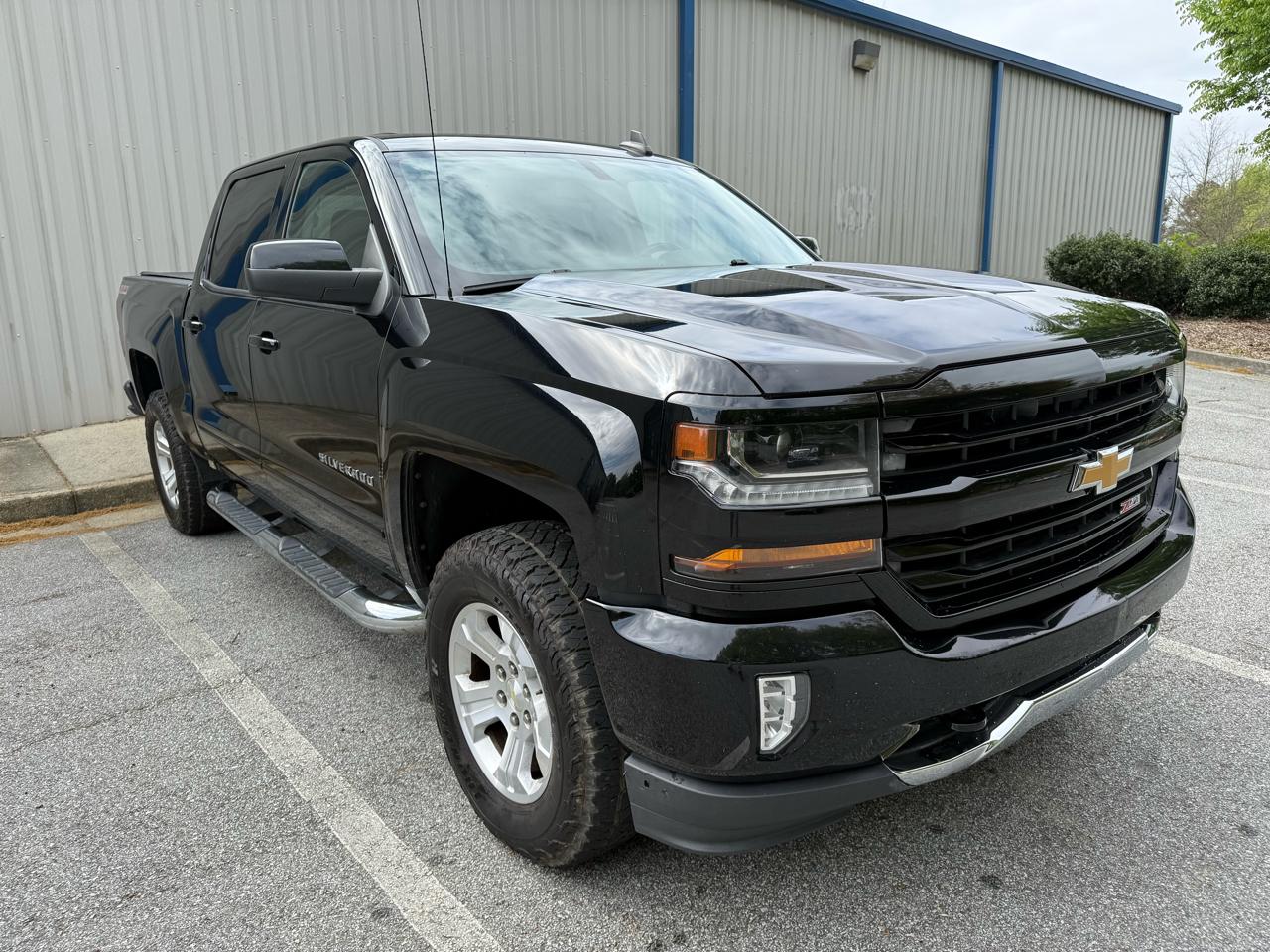 Chevrolet Silverado 1500 LT Crew Cab 4WD 2017