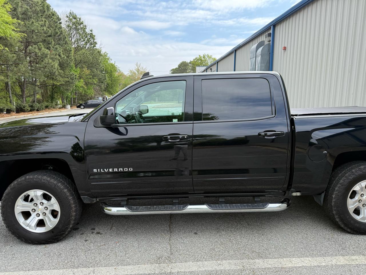 Chevrolet Silverado 1500 LT Crew Cab 4WD 2017