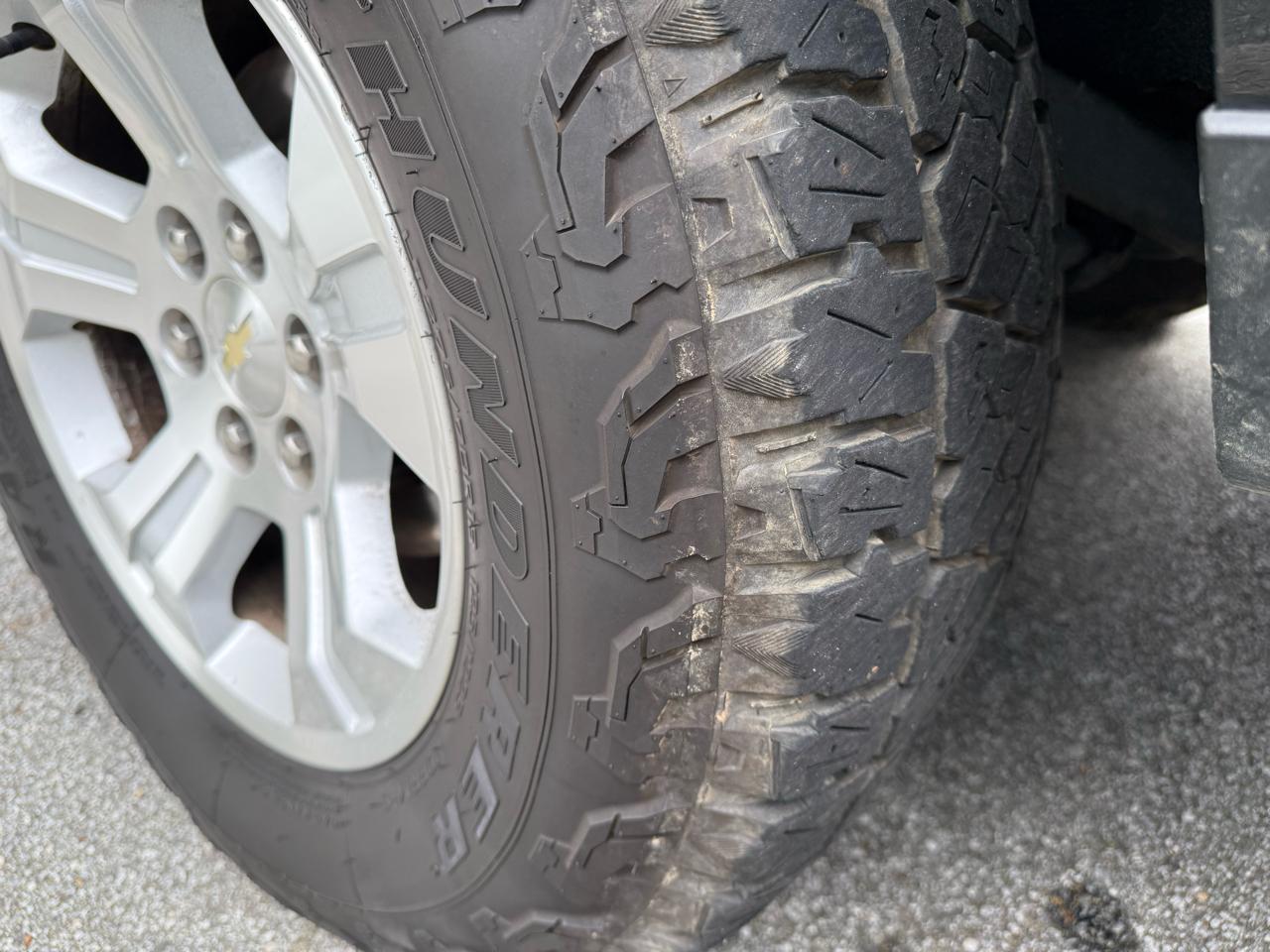 Chevrolet Silverado 1500 LT Crew Cab 4WD 2017