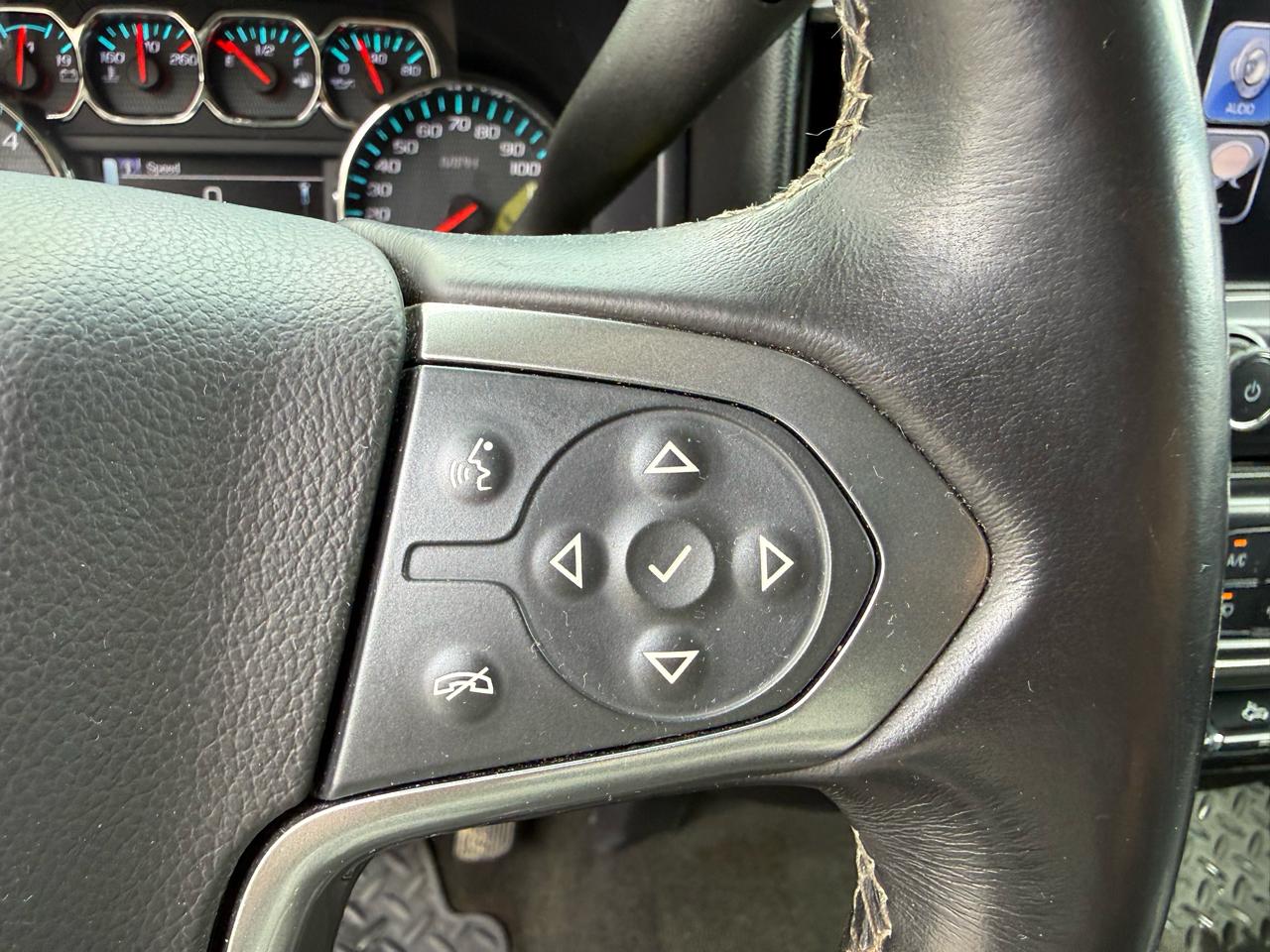 Chevrolet Silverado 1500 LT Crew Cab 4WD 2017