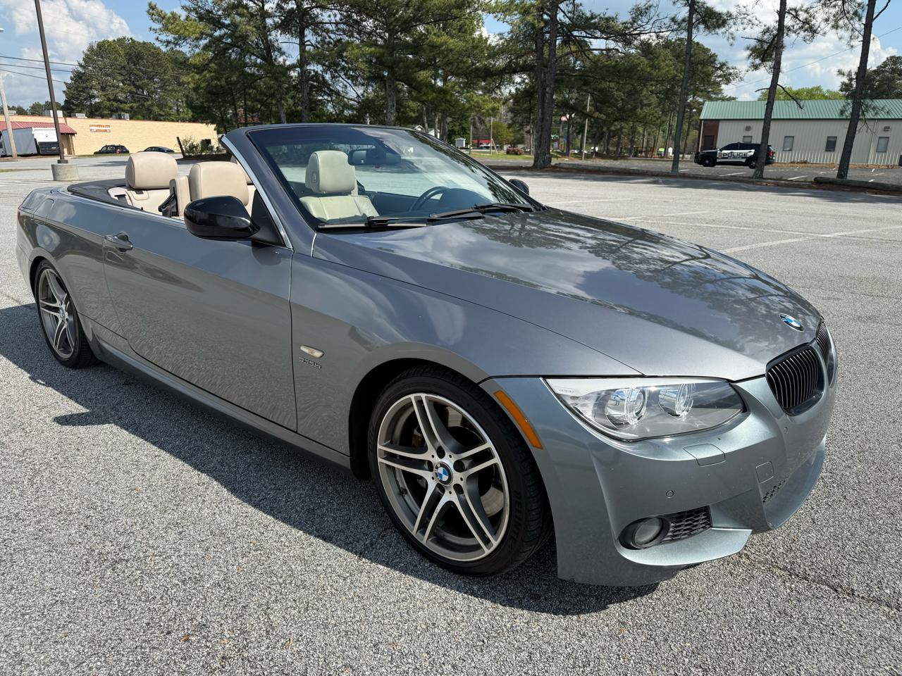 BMW 3-Series 335i Convertible - SULEV 2011