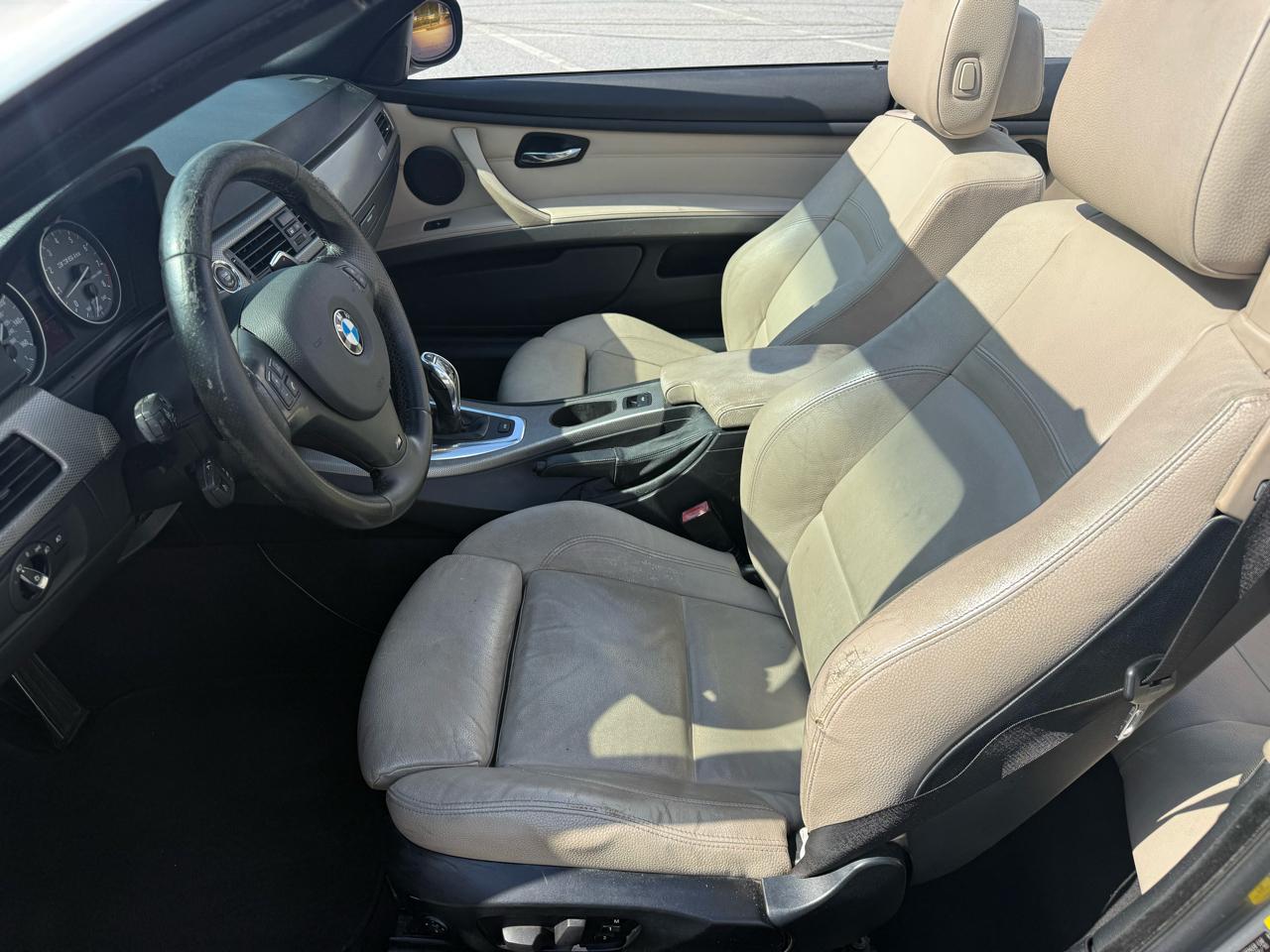 BMW 3-Series 335i Convertible - SULEV 2011