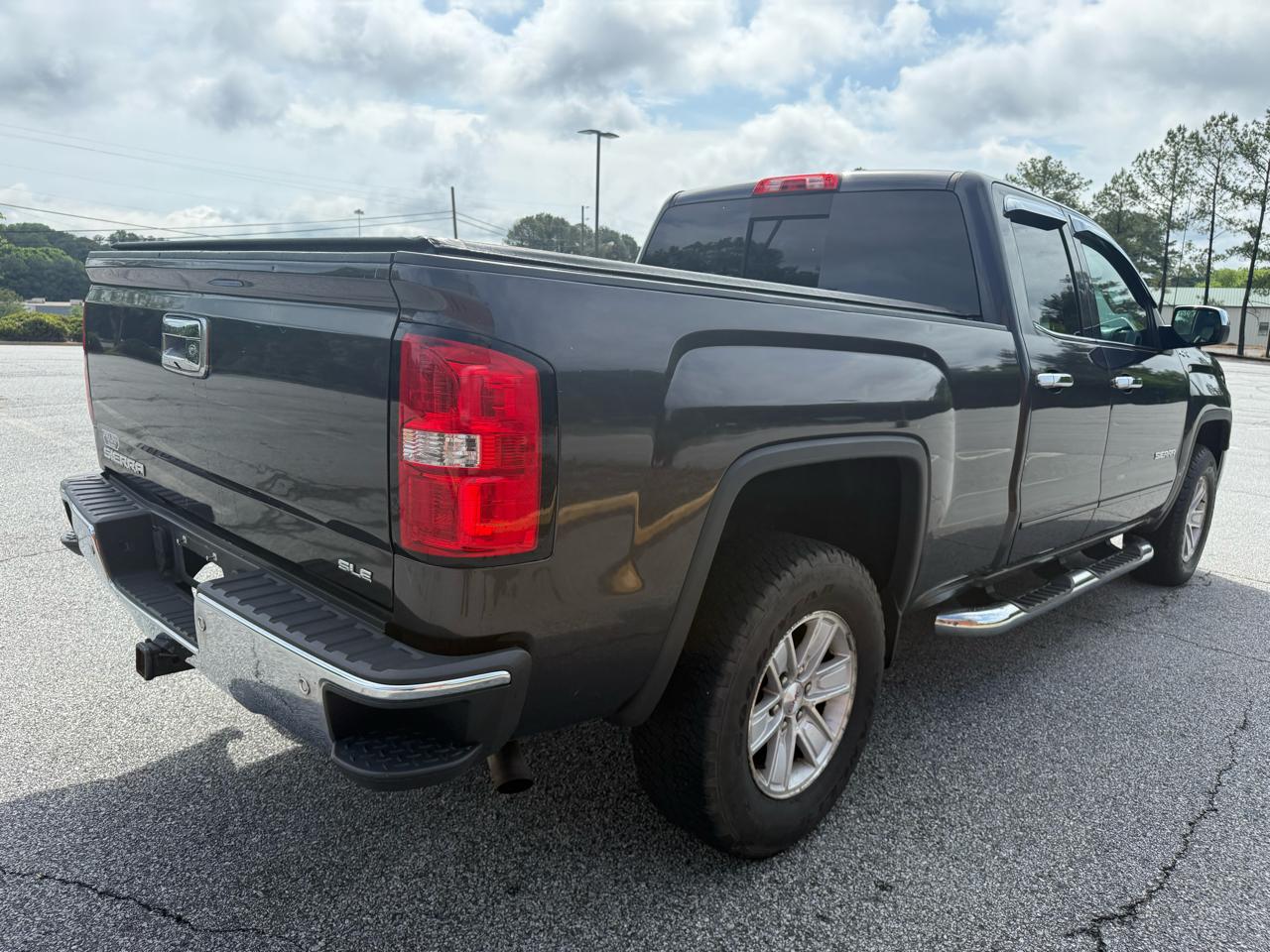 GMC Sierra 1500 SLE Double Cab 4WD 2015