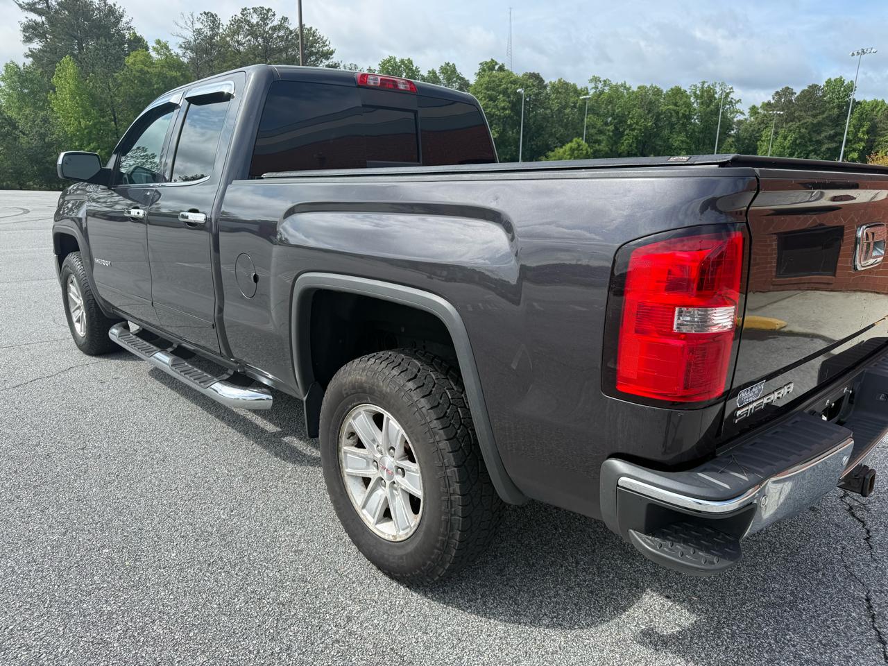 GMC Sierra 1500 SLE Double Cab 4WD 2015