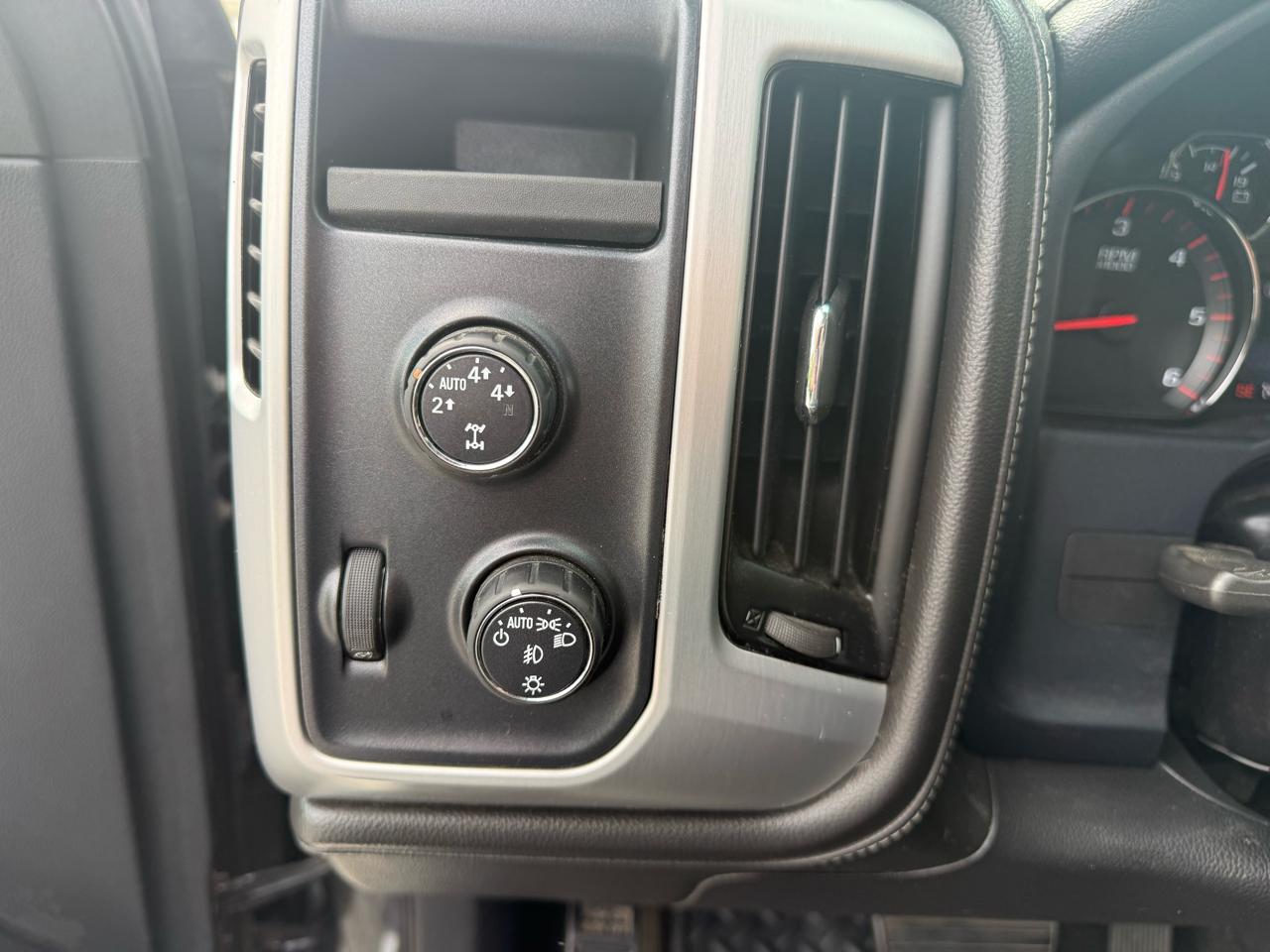 GMC Sierra 1500 SLE Double Cab 4WD 2015