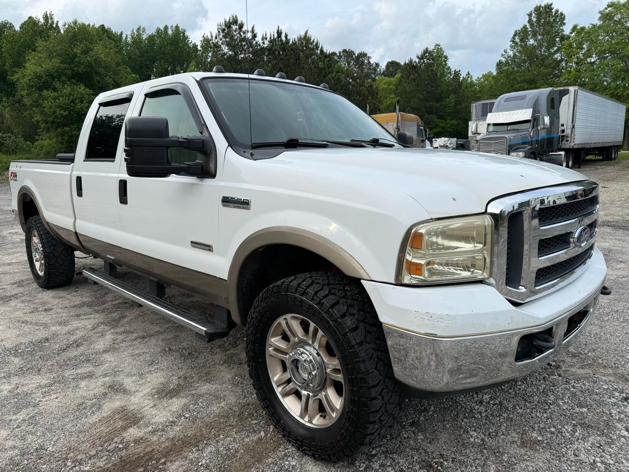 Ford F-350 SD Lariat Crew Cab 4WD 2005