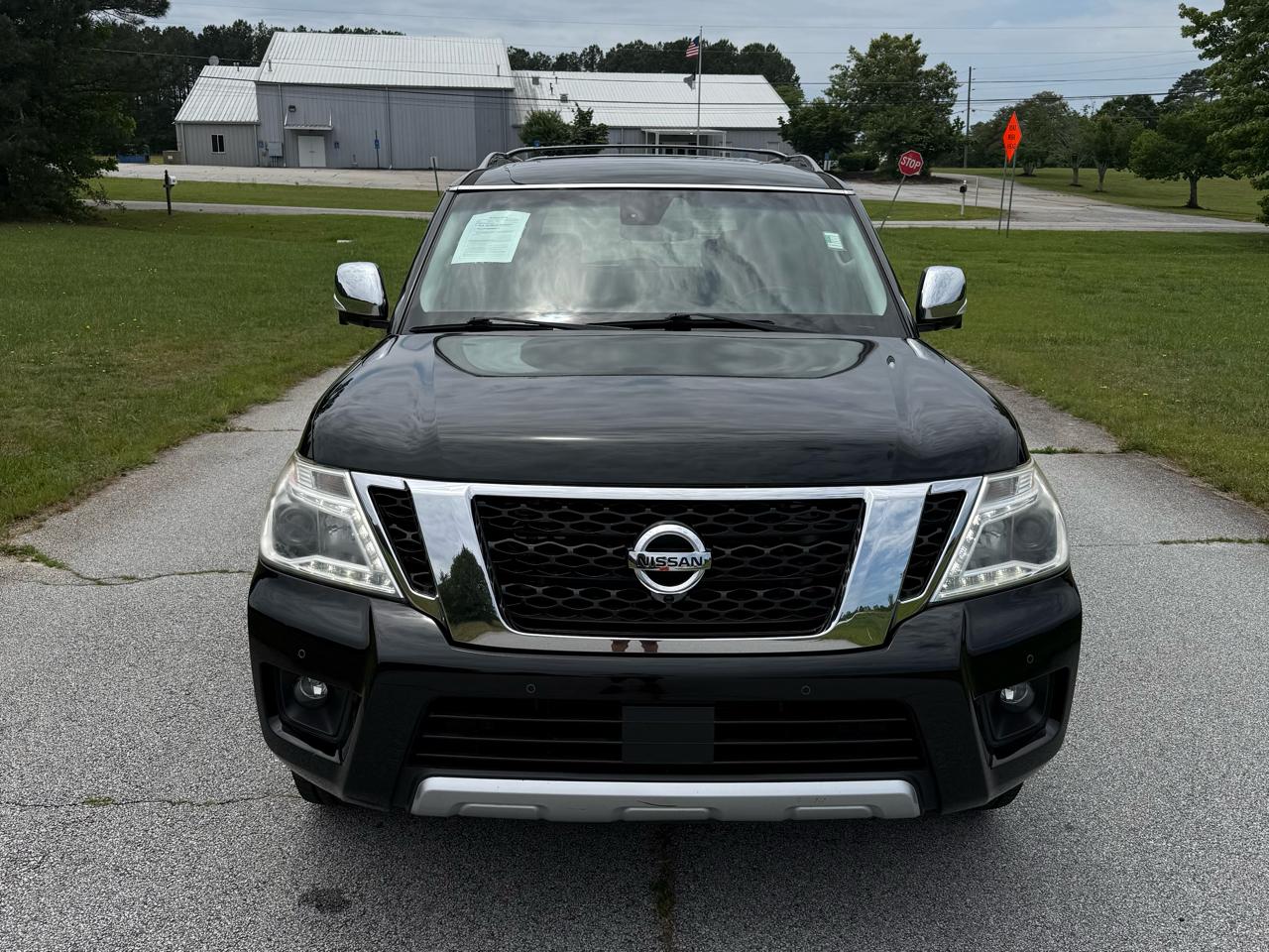 Nissan Armada Platinum 2WD 2017