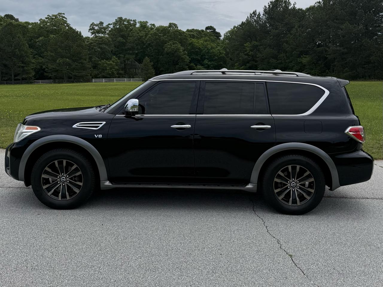 Nissan Armada Platinum 2WD 2017
