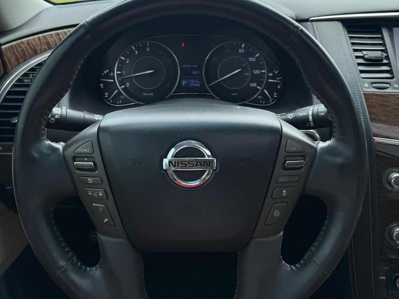 Nissan Armada Platinum 2WD 2017