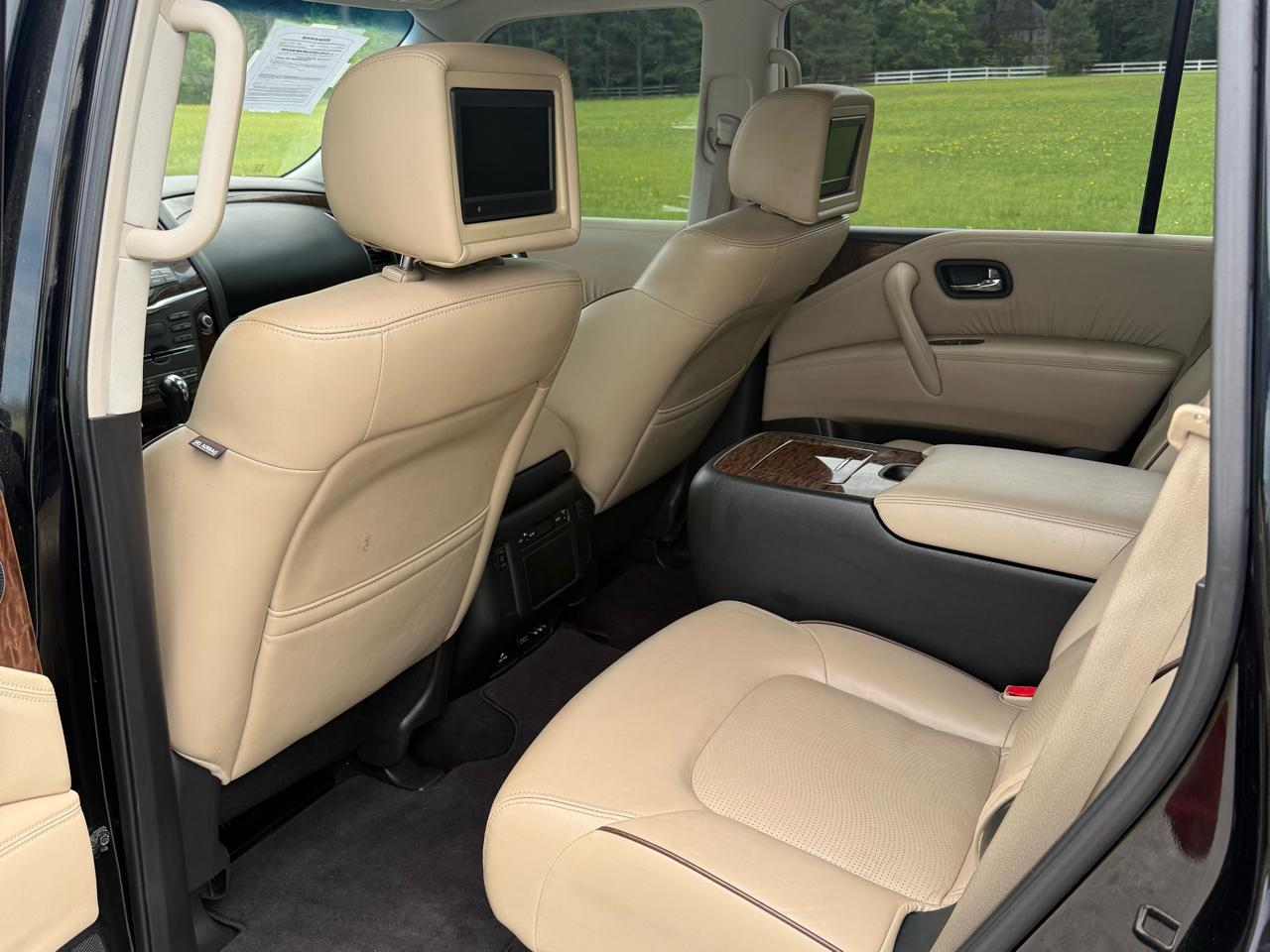 Nissan Armada Platinum 2WD 2017