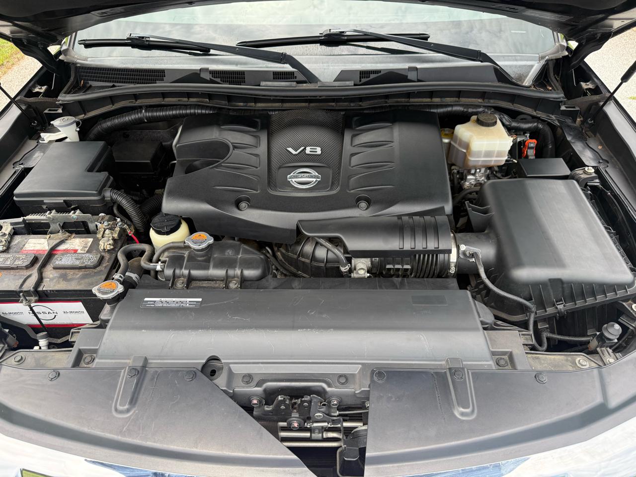 Nissan Armada Platinum 2WD 2017