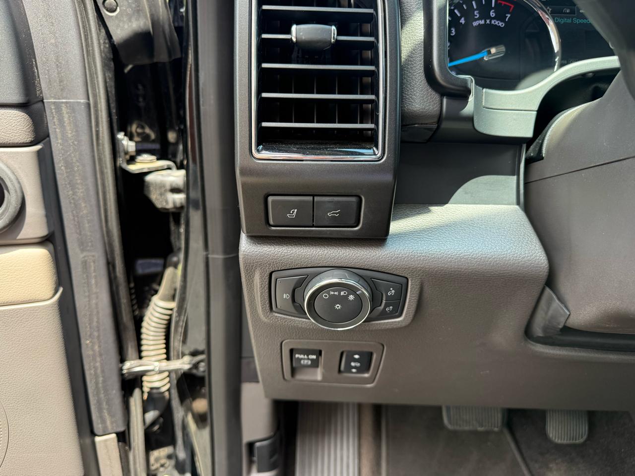 Ford Expedition MAX Limited 2WD 2018