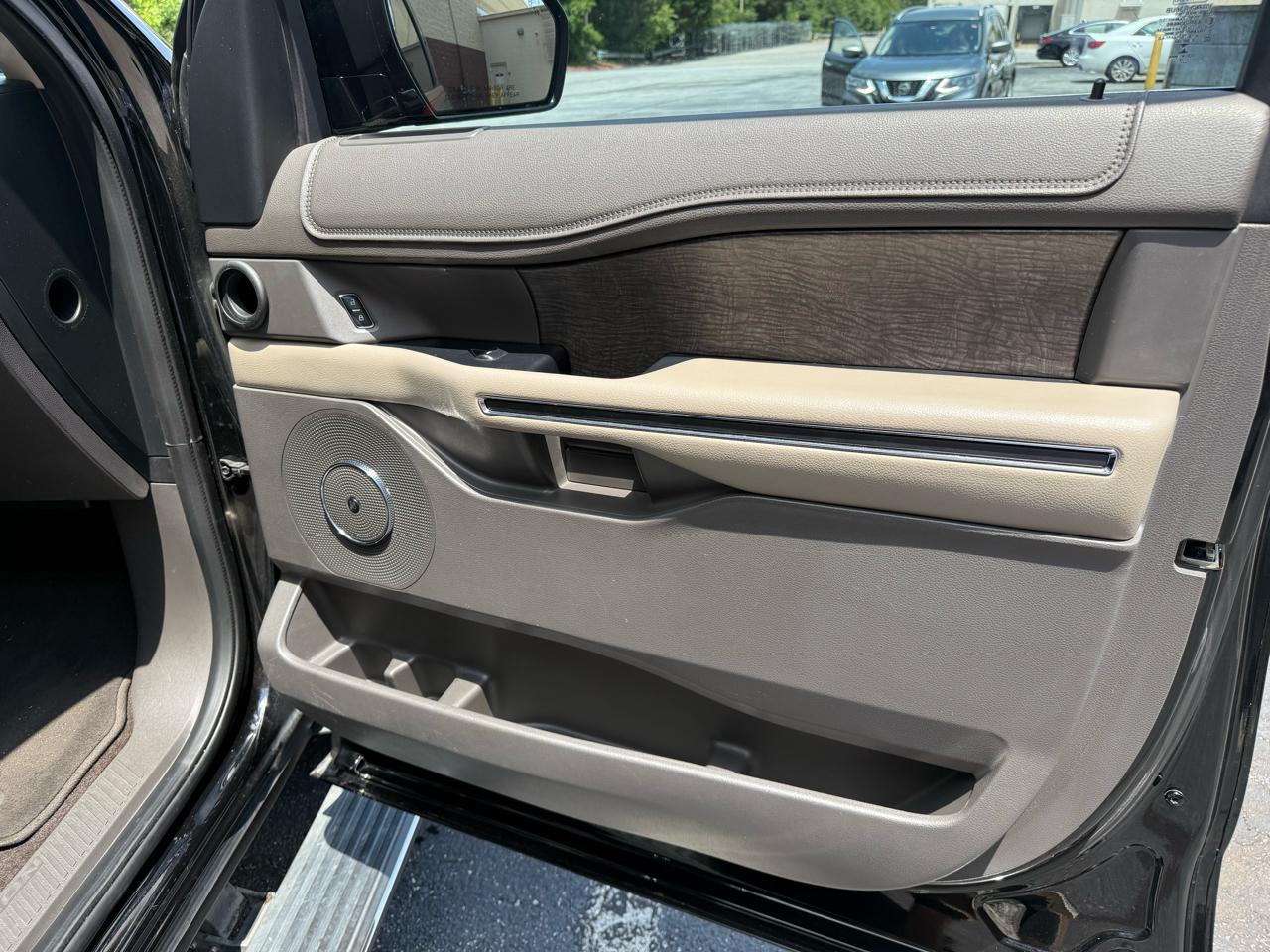 Ford Expedition MAX Limited 2WD 2018