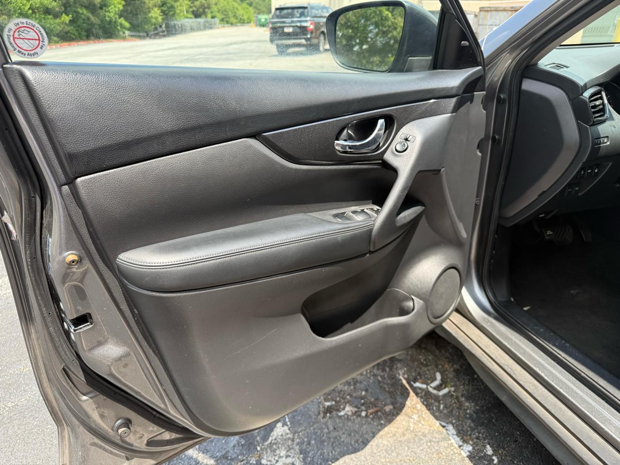 Nissan Rogue SV 2WD 2019