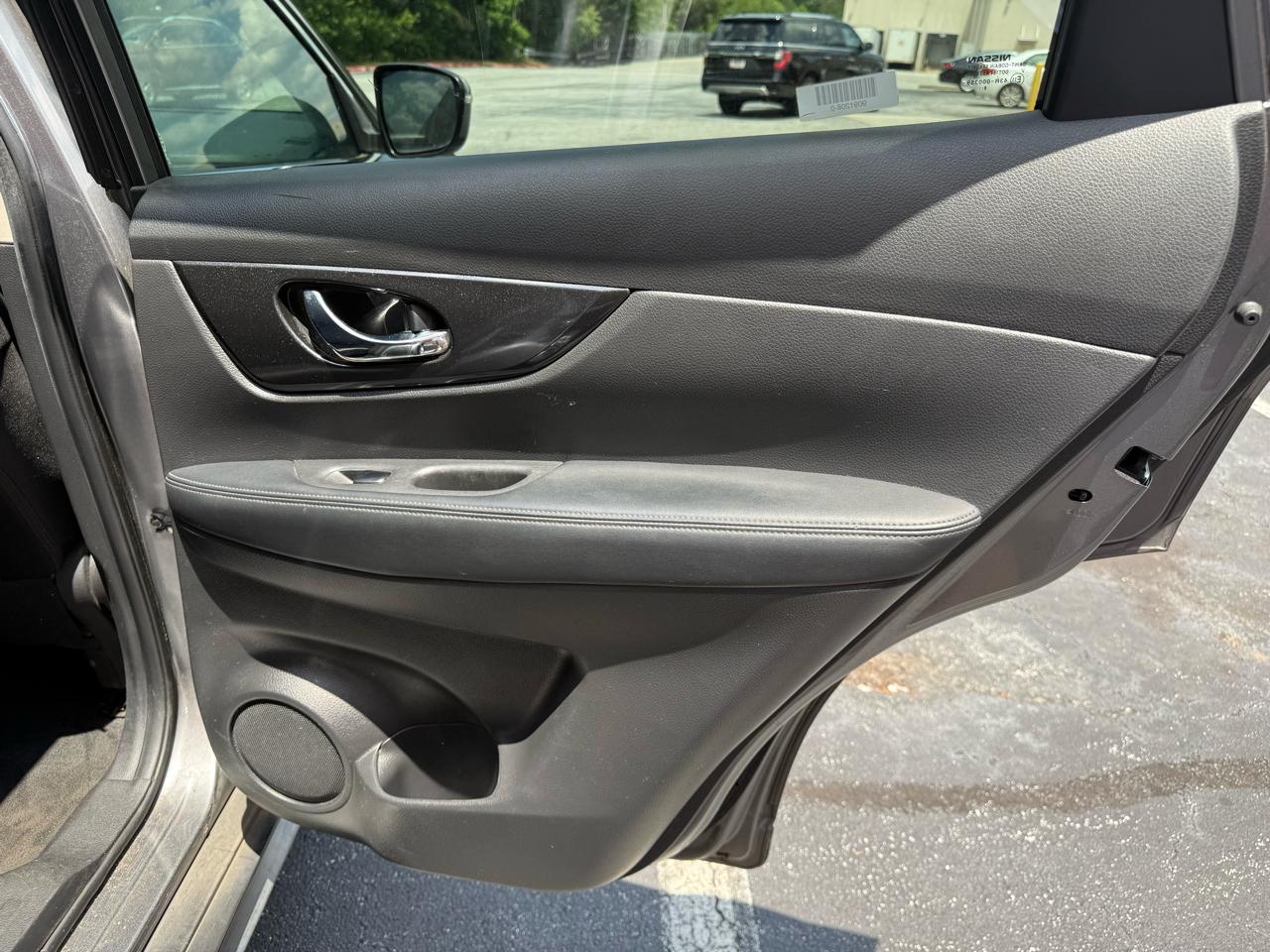 Nissan Rogue SV 2WD 2019